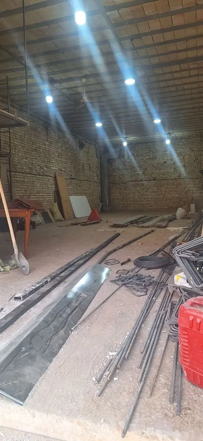 مغازه یا انبار اجاره ای اکرم آباد ۱۳۰متر|اجارهٔ مغازه و غرفه|یزد, |دیوار