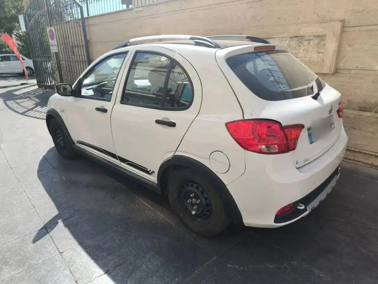 کوییک آراس سفید مشکی 403|خودرو سواری و وانت|تهران, جنتآباد شمالی|دیوار