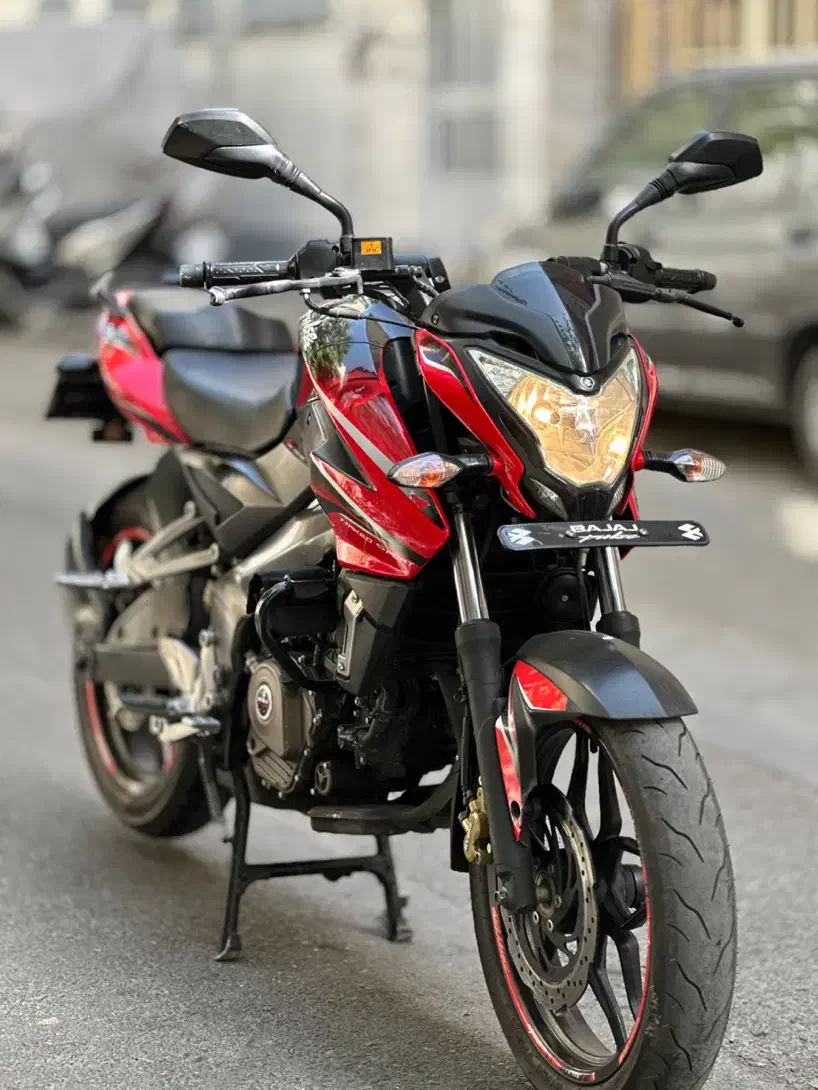 ان اس 200 NS|موتورسیکلت|تهران, هلال احمر|دیوار