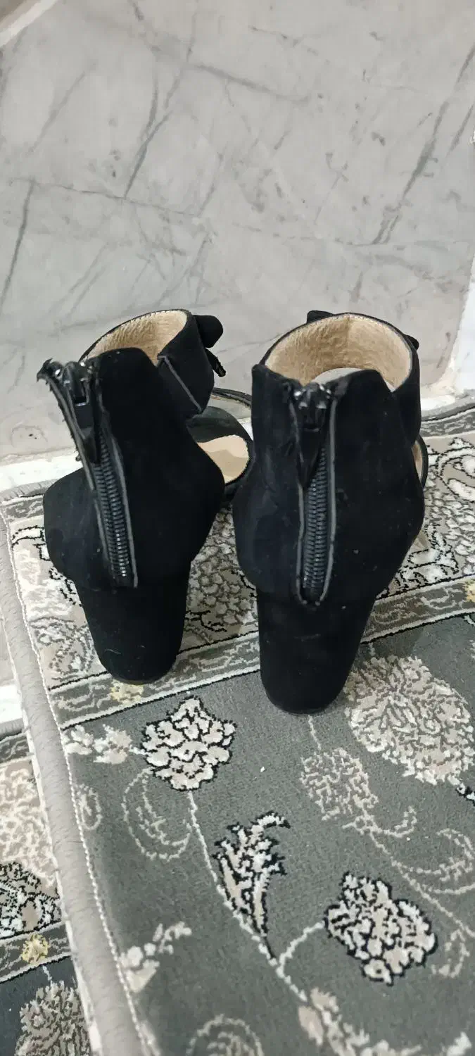 صندل پاشنه دار مجلسی|کیف، کفش، کمربند|قم, فرهنگیان و شهربانی|دیوار