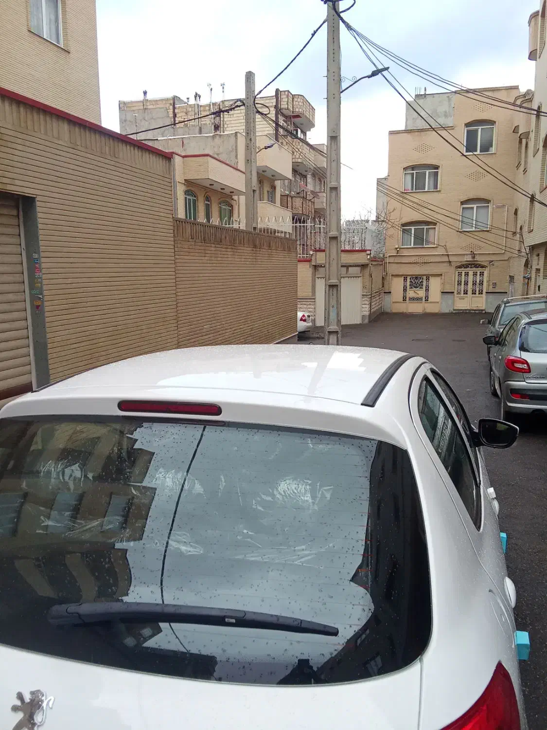 207 صفر سقف فلزی|خودرو سواری و وانت|تبریز, |دیوار