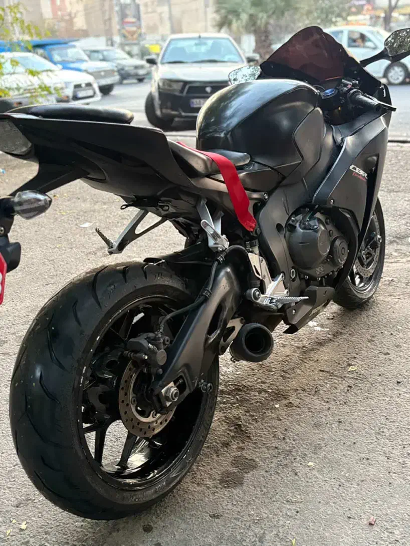 Cbr1000 2012|موتورسیکلت|تهران, خرمشهر|دیوار