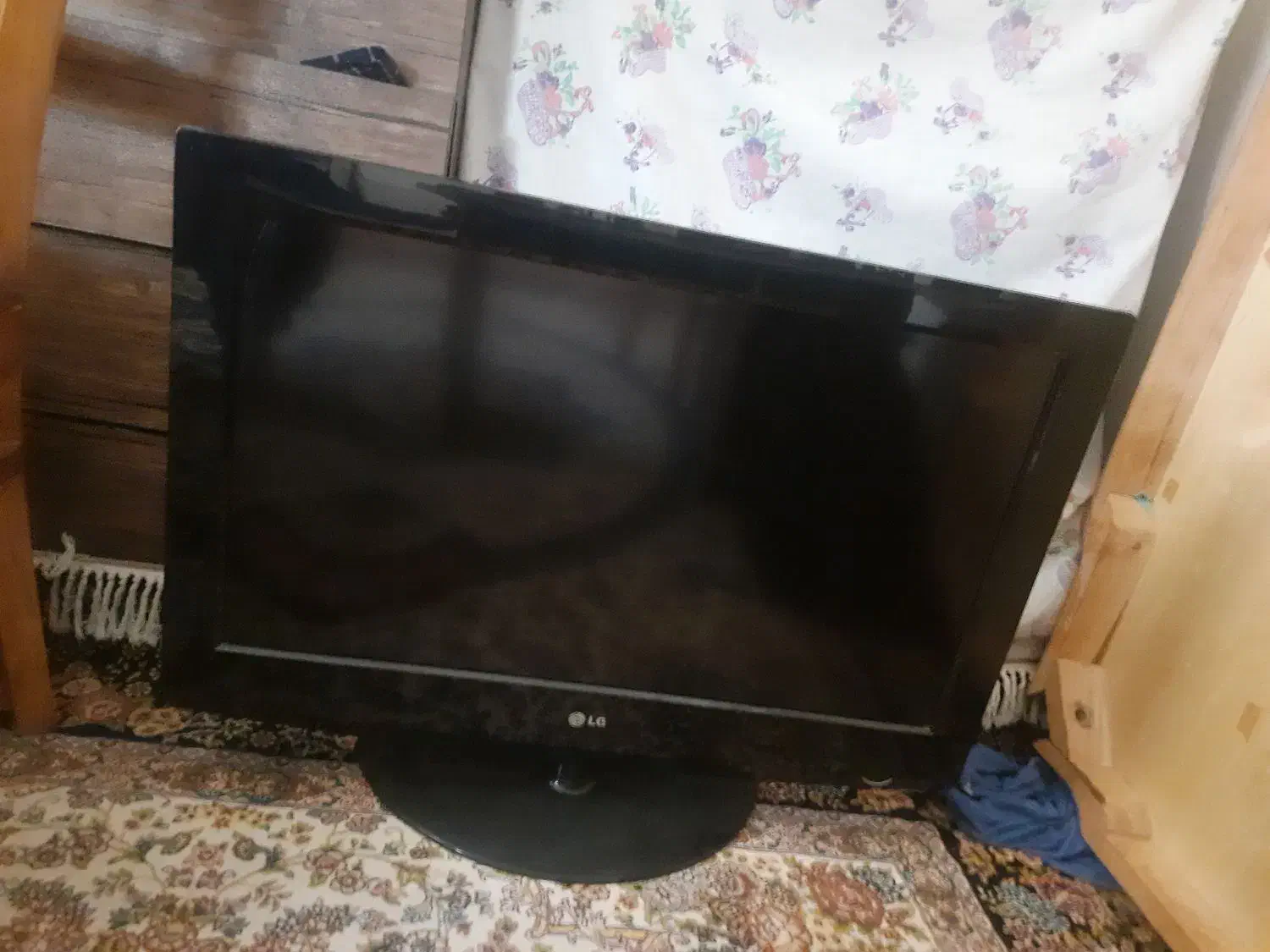 تلویزیون ال جی 32اینچ|تلویزیون و پروژکتور|قم, کلهری|دیوار