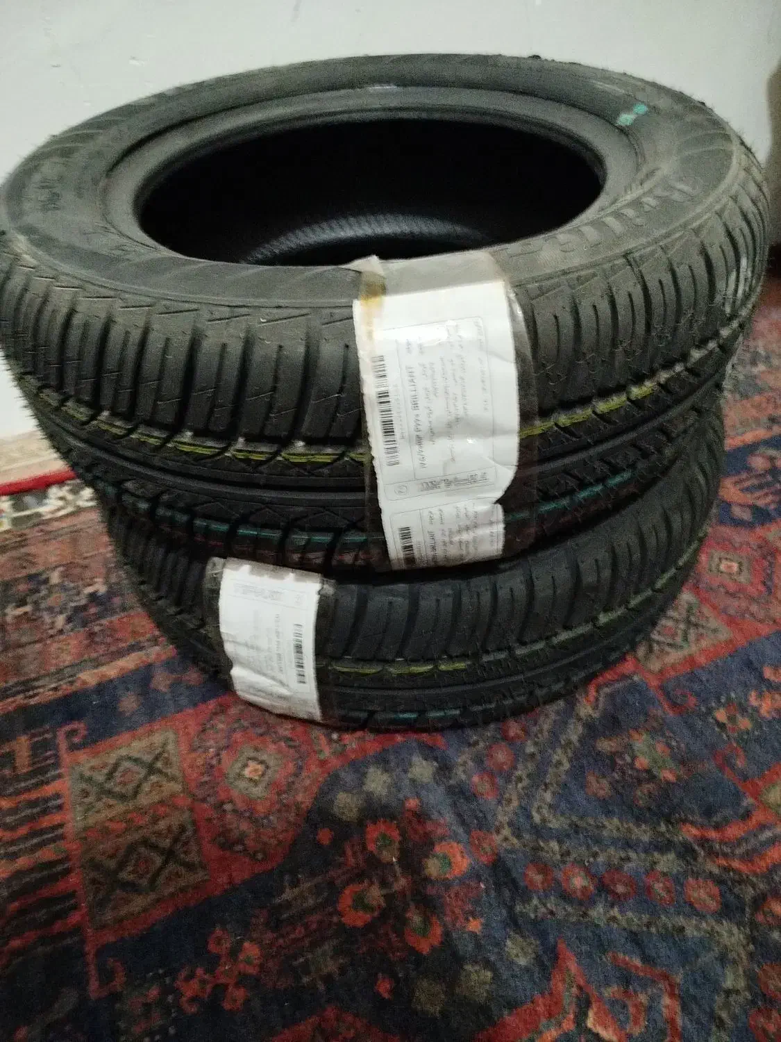 لاستیک بارز۱۷۵ R13ل|قطعات یدکی و لوازم جانبی|هامون, |دیوار