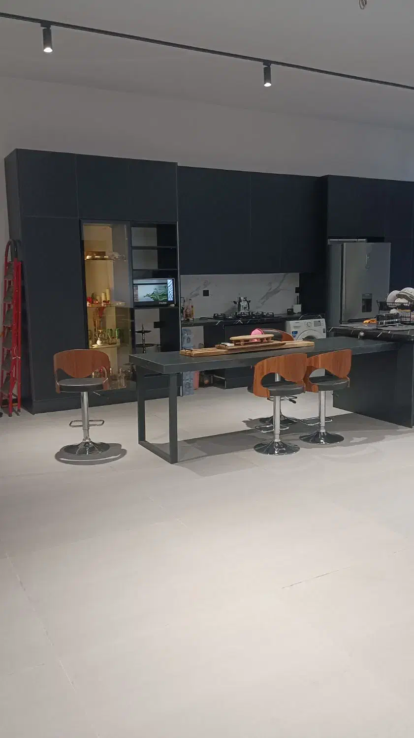 طراحی و اجرای کابینت آشپزخانه مدرن و کلاسیک|خدمات پیشه و مهارت|تهران, شهرک صدرا|دیوار