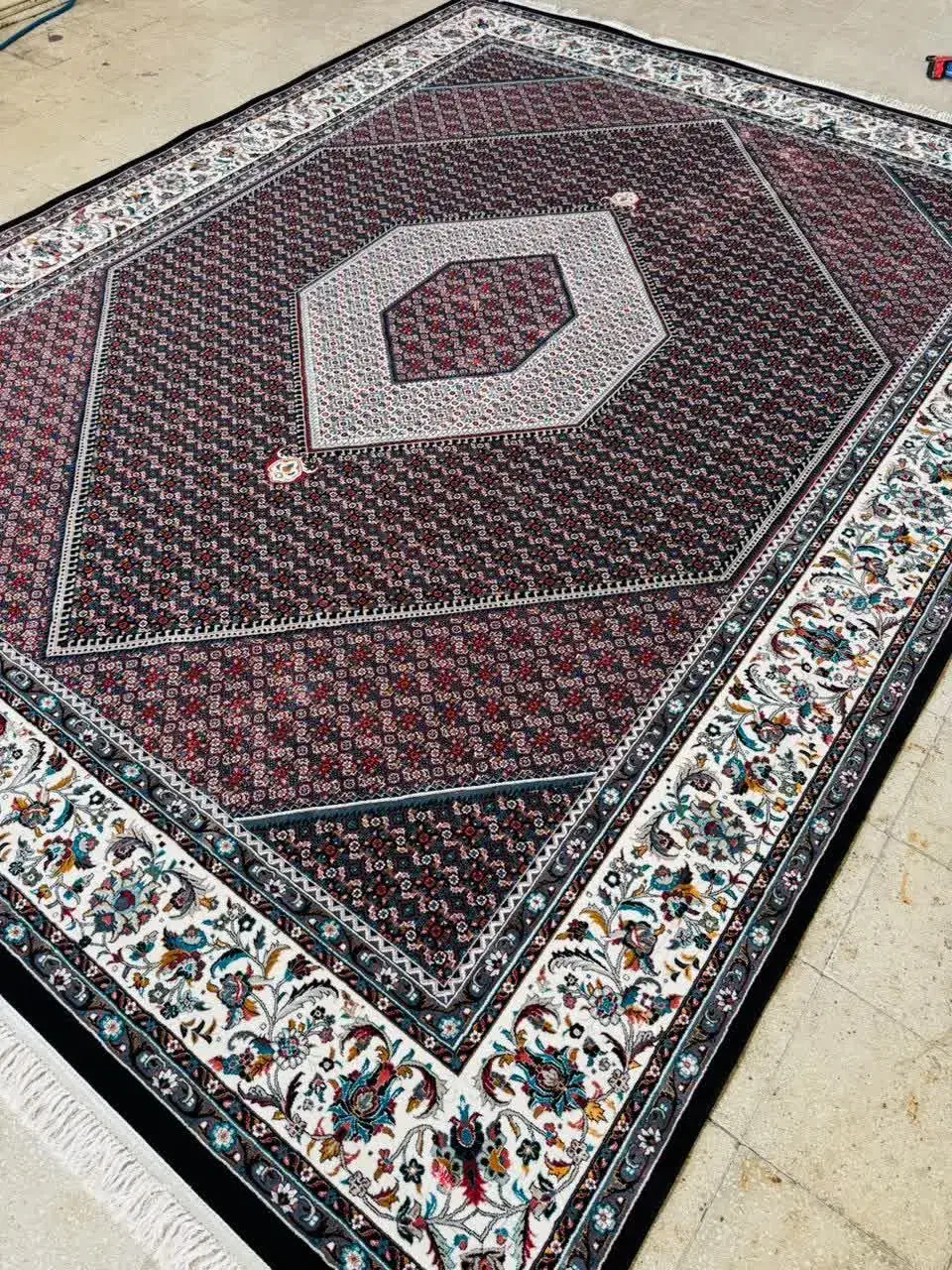 فرش جدید با کیفیت|فرش|قم, شهر قائم|دیوار