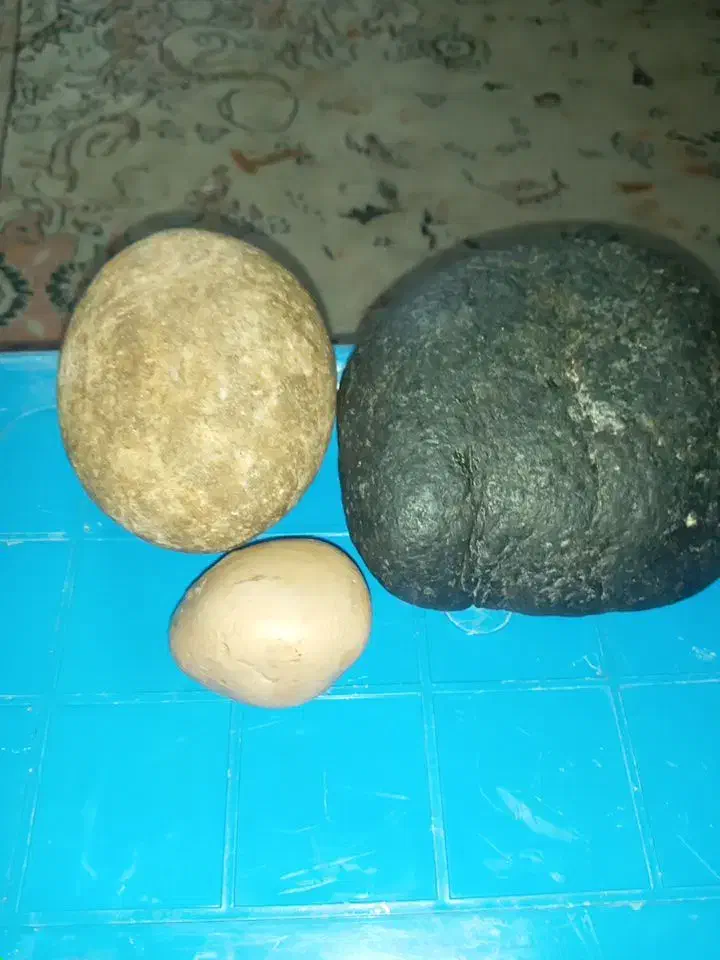 سه قطعه سنگ قدیمی بامهر بشرط اصالت|کلکسیون اشیاء عتیقه|تهران, پاسداران|دیوار