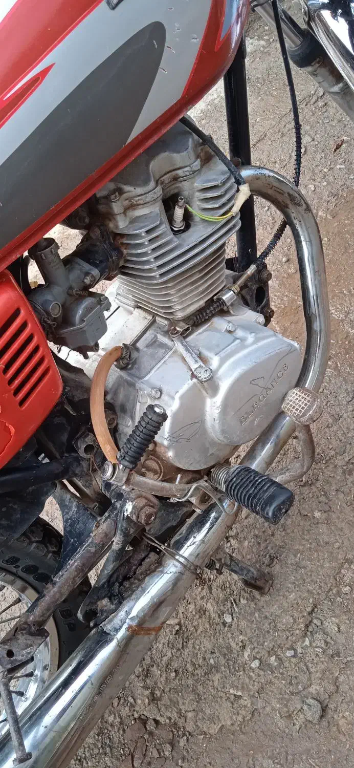 مدل|موتورسیکلت|بیستون, |دیوار