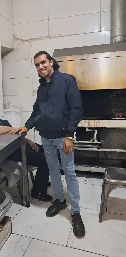 نظافت منزل راه پله خانه شیشه مغازه جابجایی وسیله|خدمات نظافت|تهران, امام حسین|دیوار