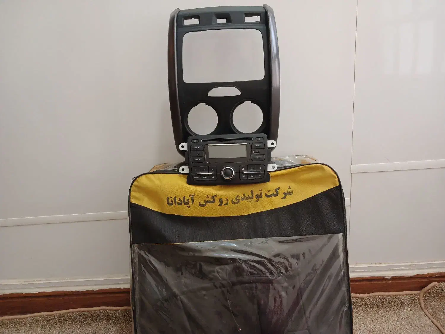 روکش صندلی ماشین اکسنت و ضبط وقاب ماشین رنوداستر|قطعات یدکی و لوازم جانبی|آبادان, |دیوار