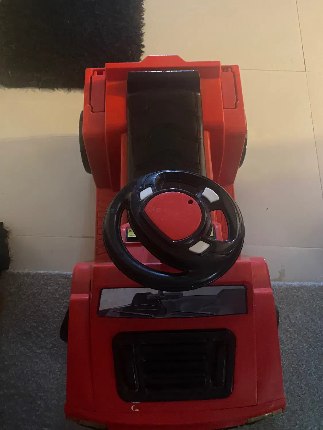 ماشین شارژی|اسباب و اثاث بچه|اصفهان, چرخاب|دیوار