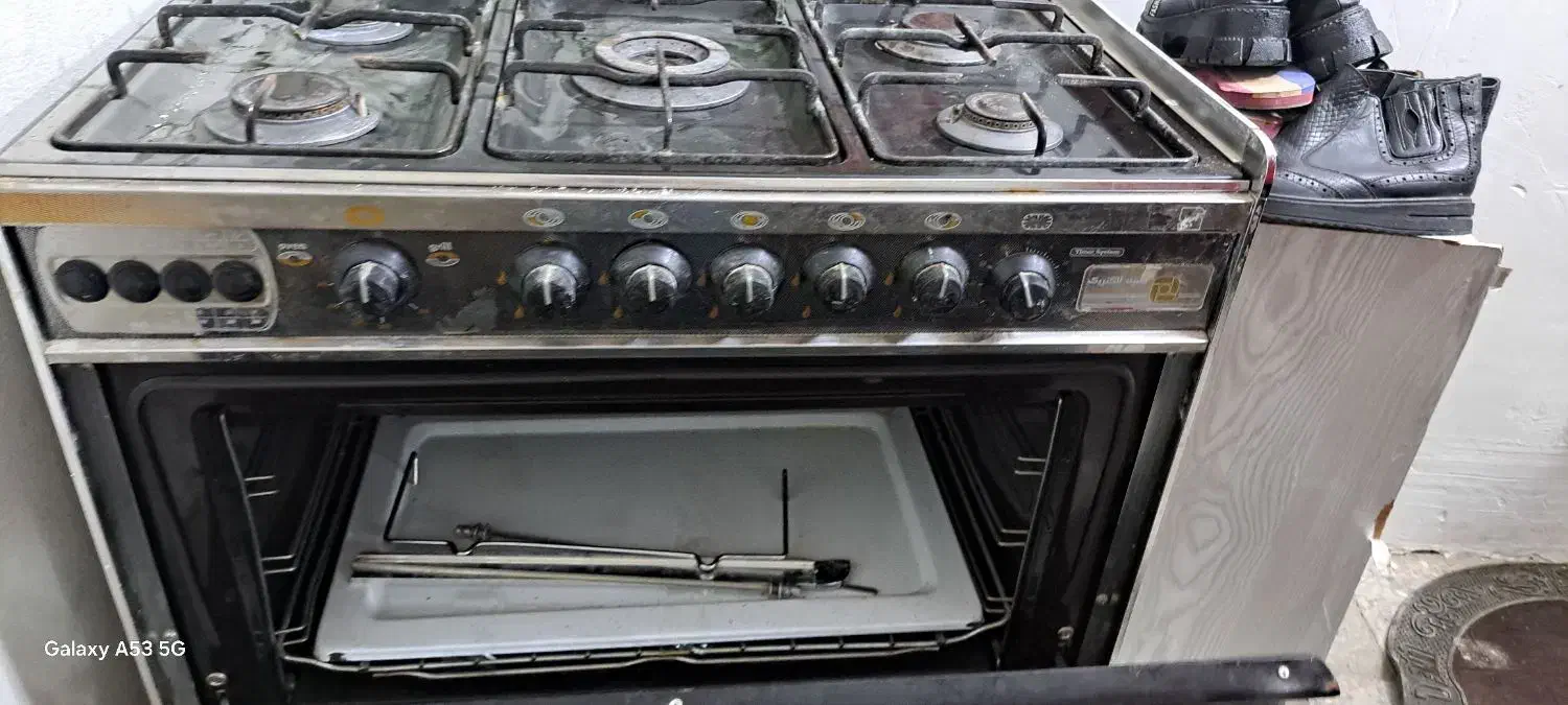 گاز 5 شعله با2جوجه گردان|اجاق گاز و لوازم برقی پختوپز|رشت, نظری|دیوار