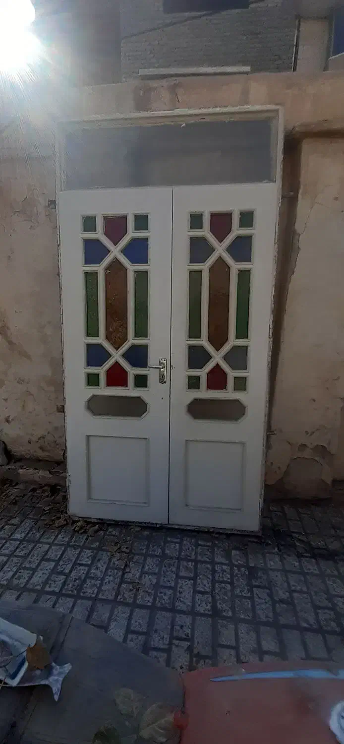 در ورودی شیراز..کاملا تمیز و میزتلویزیون دیواری|مصالح و تجهیزات ساختمان|نیشابور, بلوار گلها|دیوار