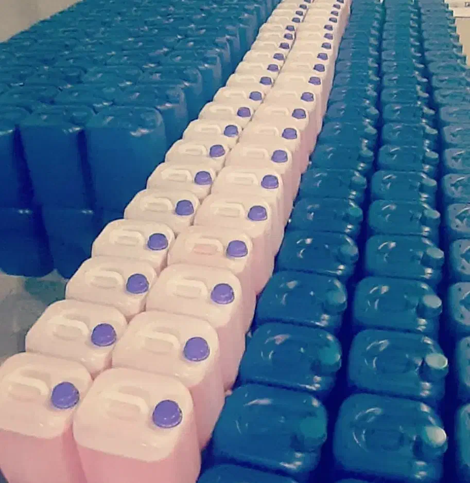 شوینده تخصصی کارواش و دیتیلینگ|مواد شوینده و دستمال کاغذی|همدان, |دیوار