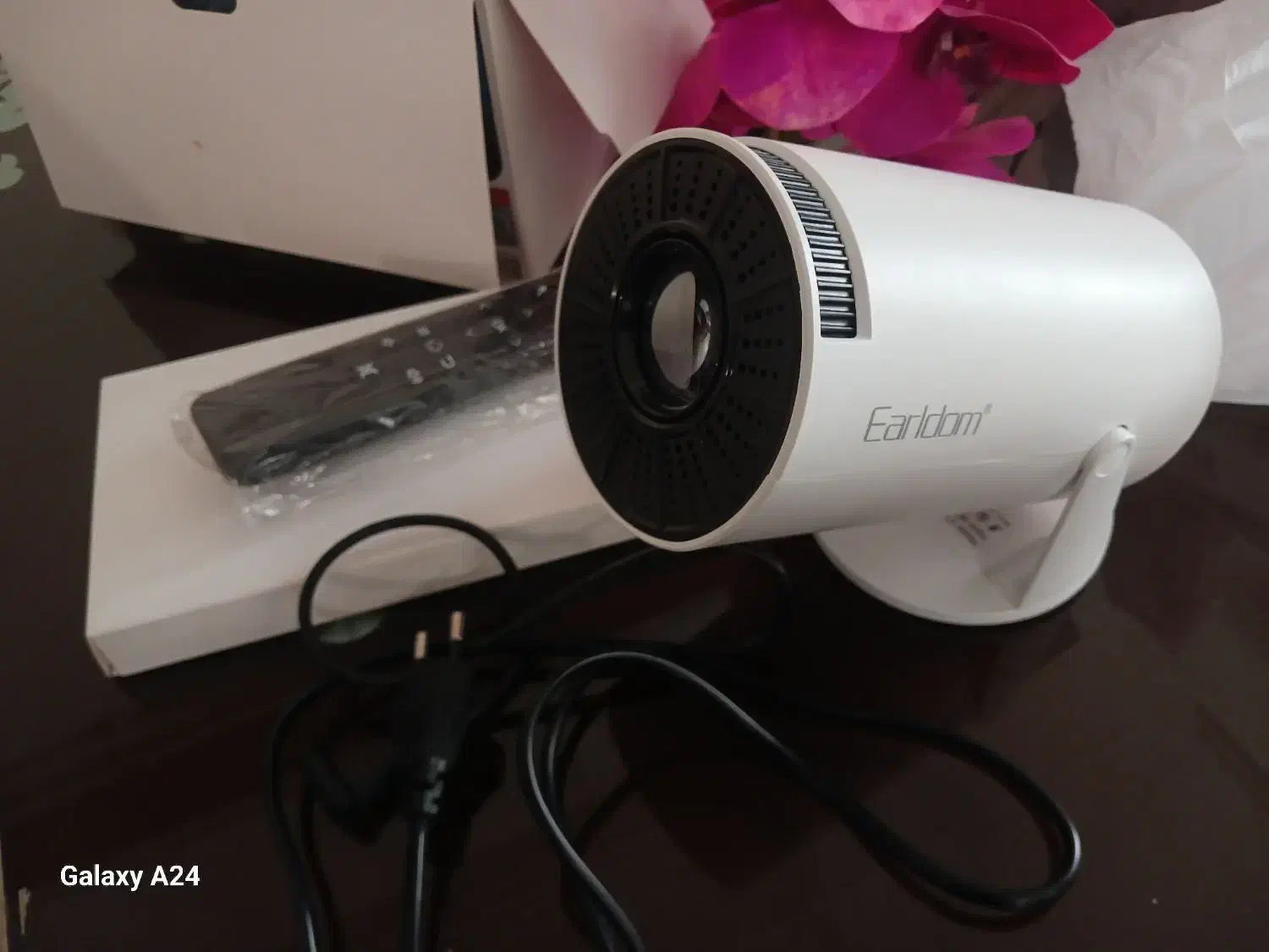 ویدیو پروژکتور وارداتی اورجینال ۲۰۲۵|تلویزیون و پروژکتور|بابل, |دیوار