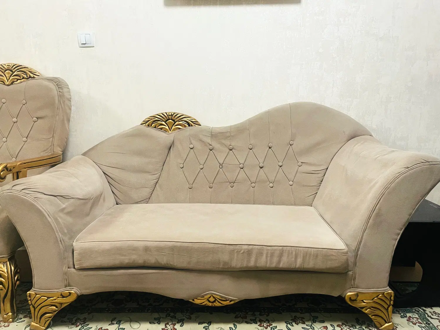 فروش مبل راحتی ۷ نفره|مبلمان خانگی و میز عسلی|تهران, مینای شمالی (مخبر)|دیوار