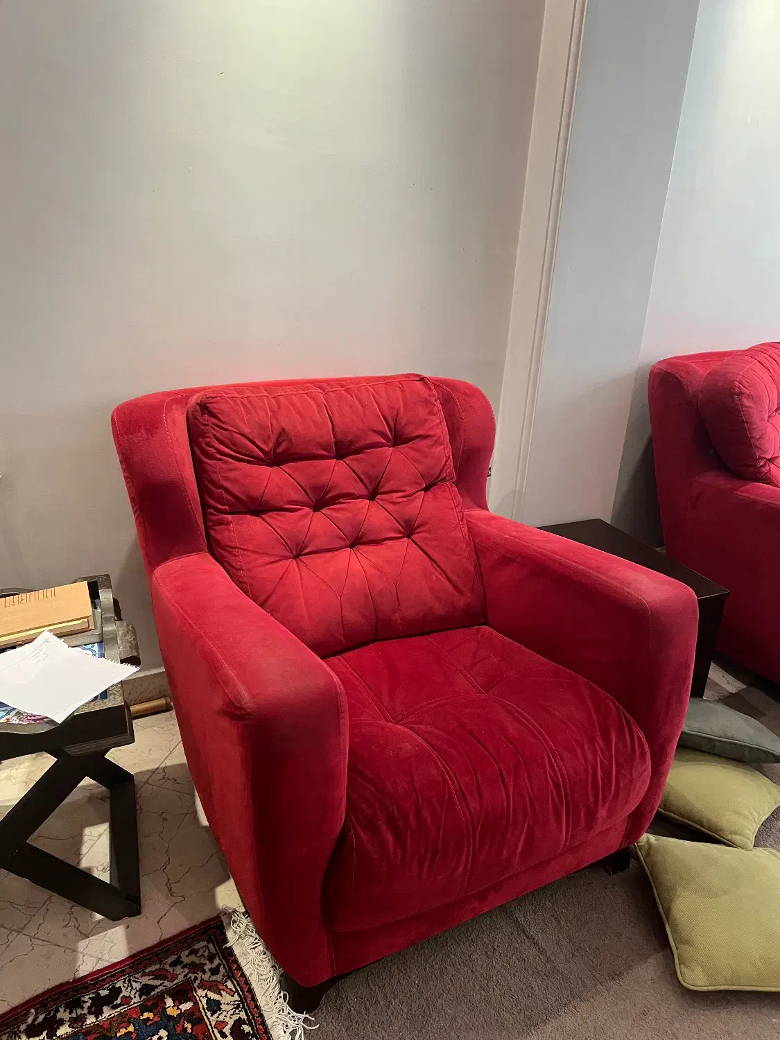 مبل کلاسیک راحتی|مبلمان خانگی و میز عسلی|شاهین‌شهر, مخابرات (شهید بهشتی)|دیوار