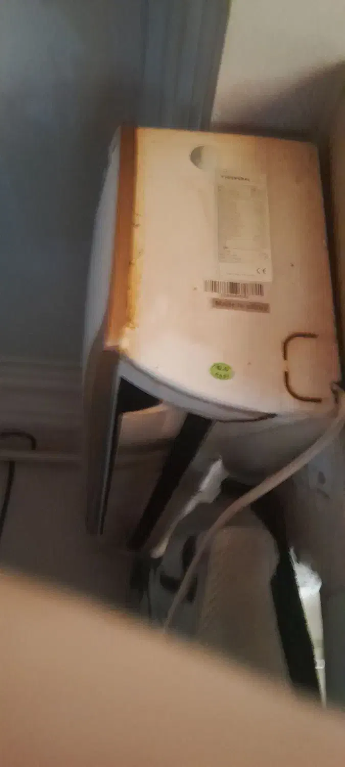 اسپیلت|کولر گازی و فن‌کوئل|گرگان, |دیوار