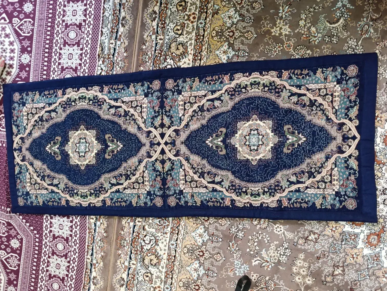 کناره فرش شاه نشین ۲تکه|فرش|نجفآباد, یزدانشهر|دیوار