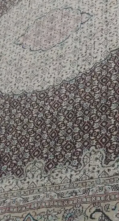 سه عدد فرش بدلیل نبود جا بفروش میرسد|فرش|پارس‌آباد, |دیوار