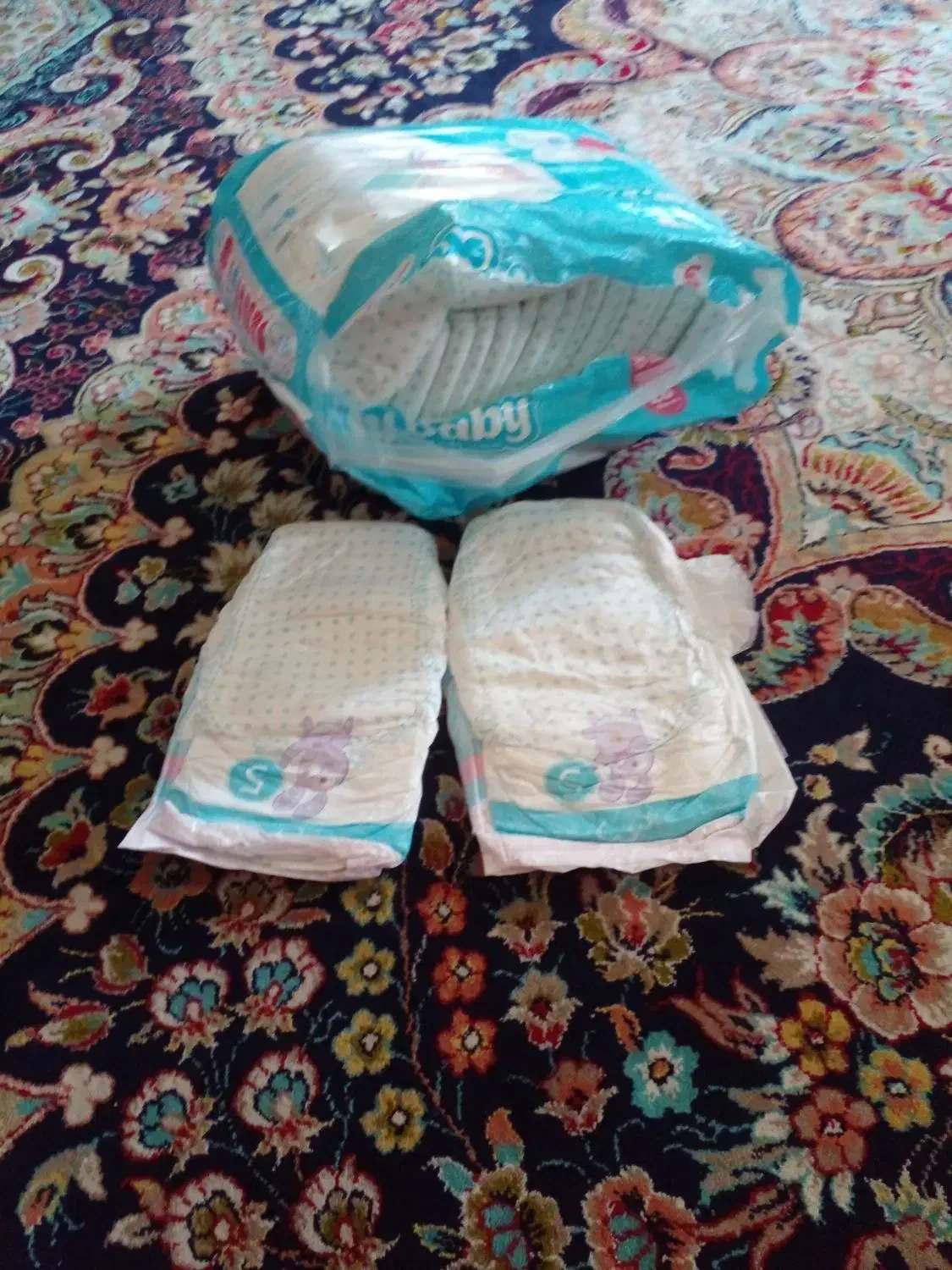 بچگانه|کفش و لباس بچه|دیلمان, |دیوار