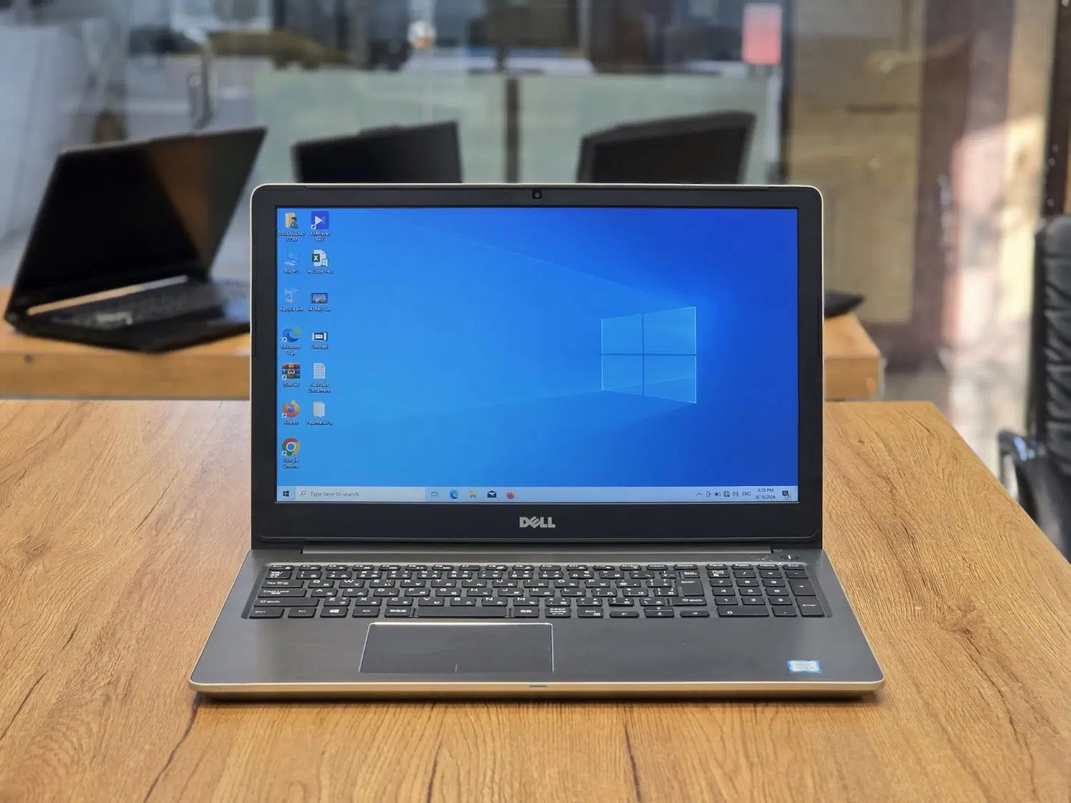 دل بدنه تمام فلزی Dell Vostro رم ۸ شارژر اصلی|رایانه همراه|مشهد, ارشاد|دیوار