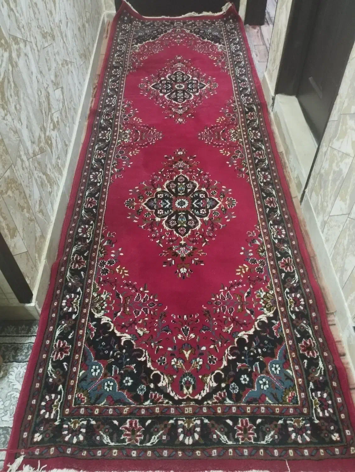 فرش کناره|فرش|هشتگرد, شهرک ریحانه|دیوار