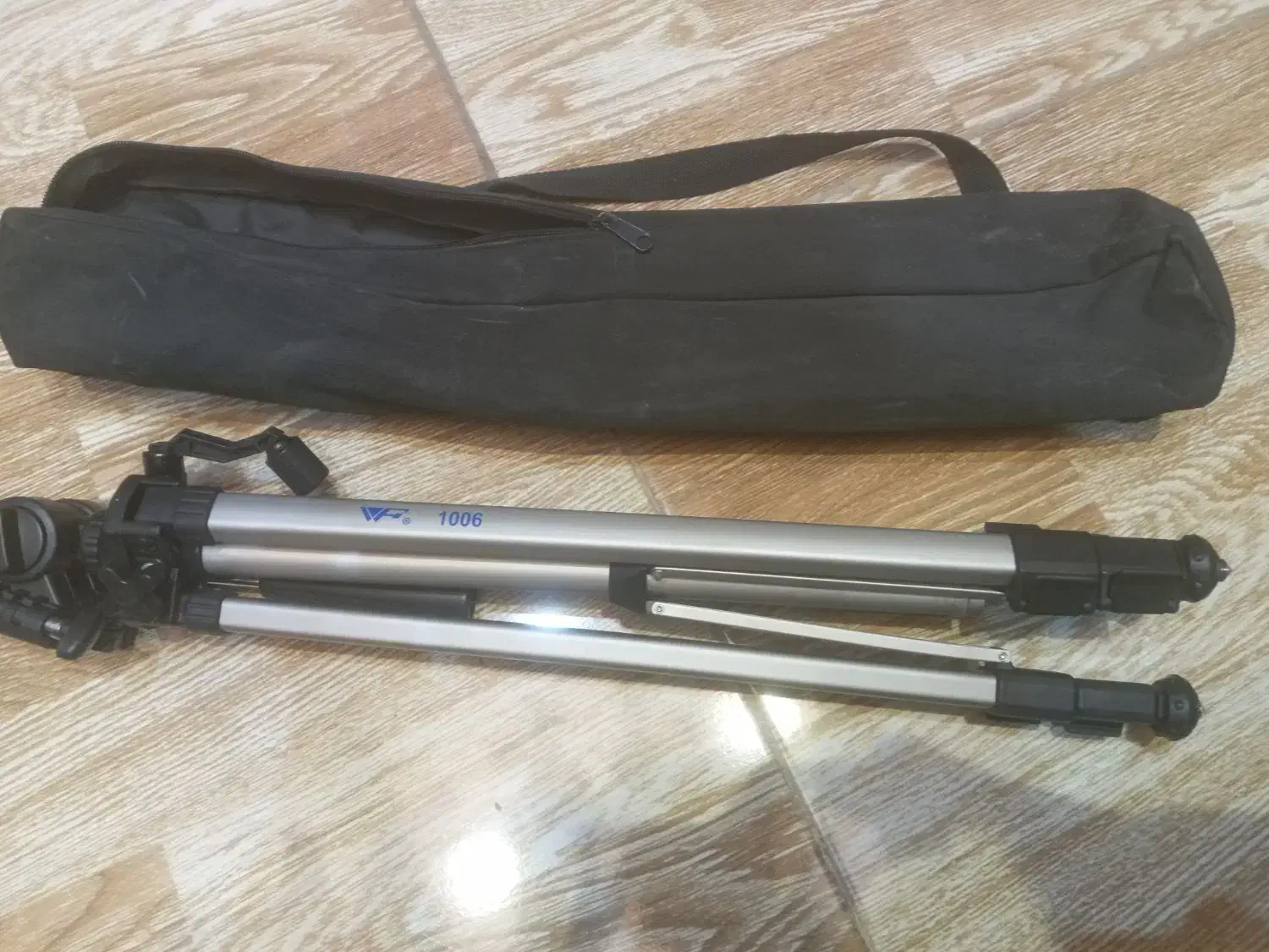 سه پایه دوربین عکاسی آلومینیومی نو|دوربین عکاسی و فیلم‌برداری|قرچک, زیبا شهر|دیوار