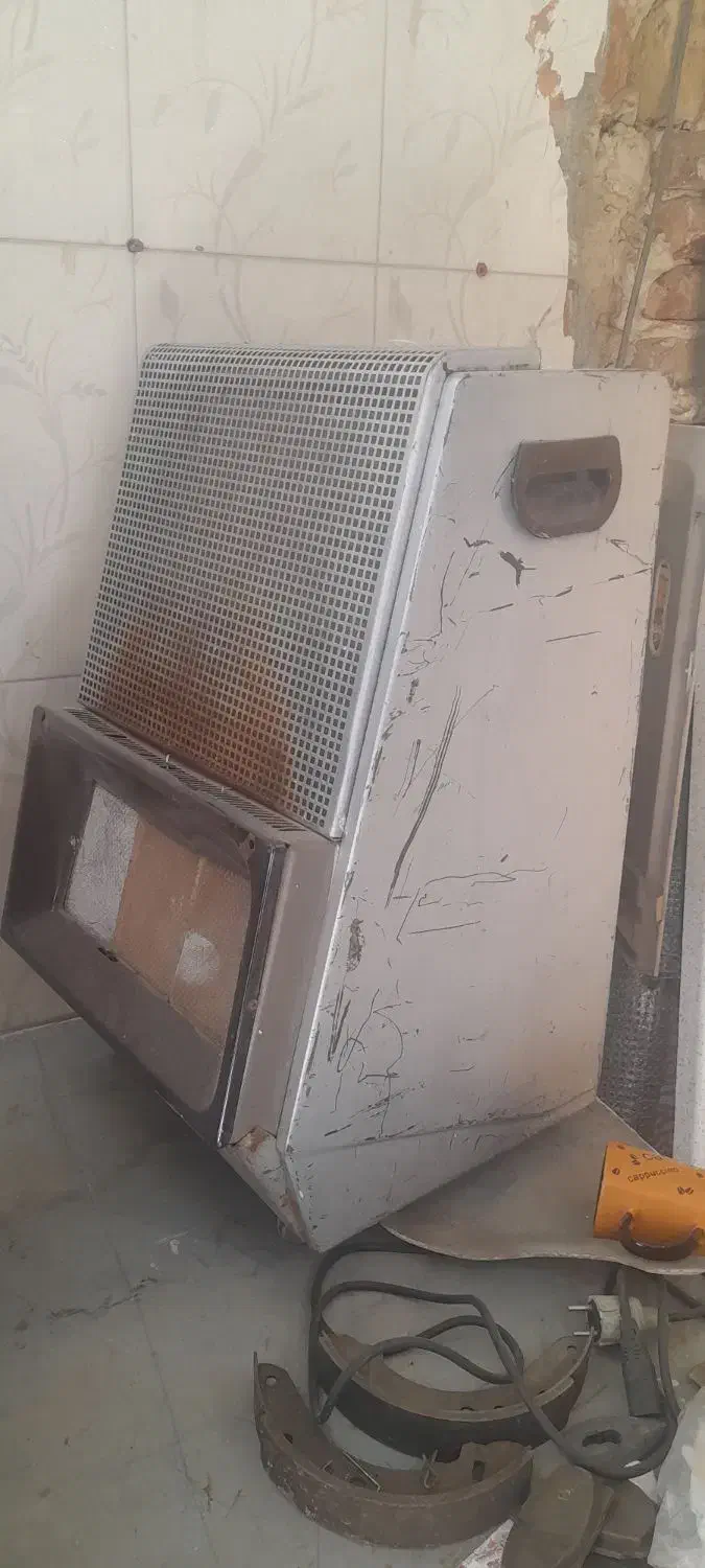 بخاری کپسولی آجر دار|بخاری، هیتر، شومینه|رباطکریم, الارد|دیوار