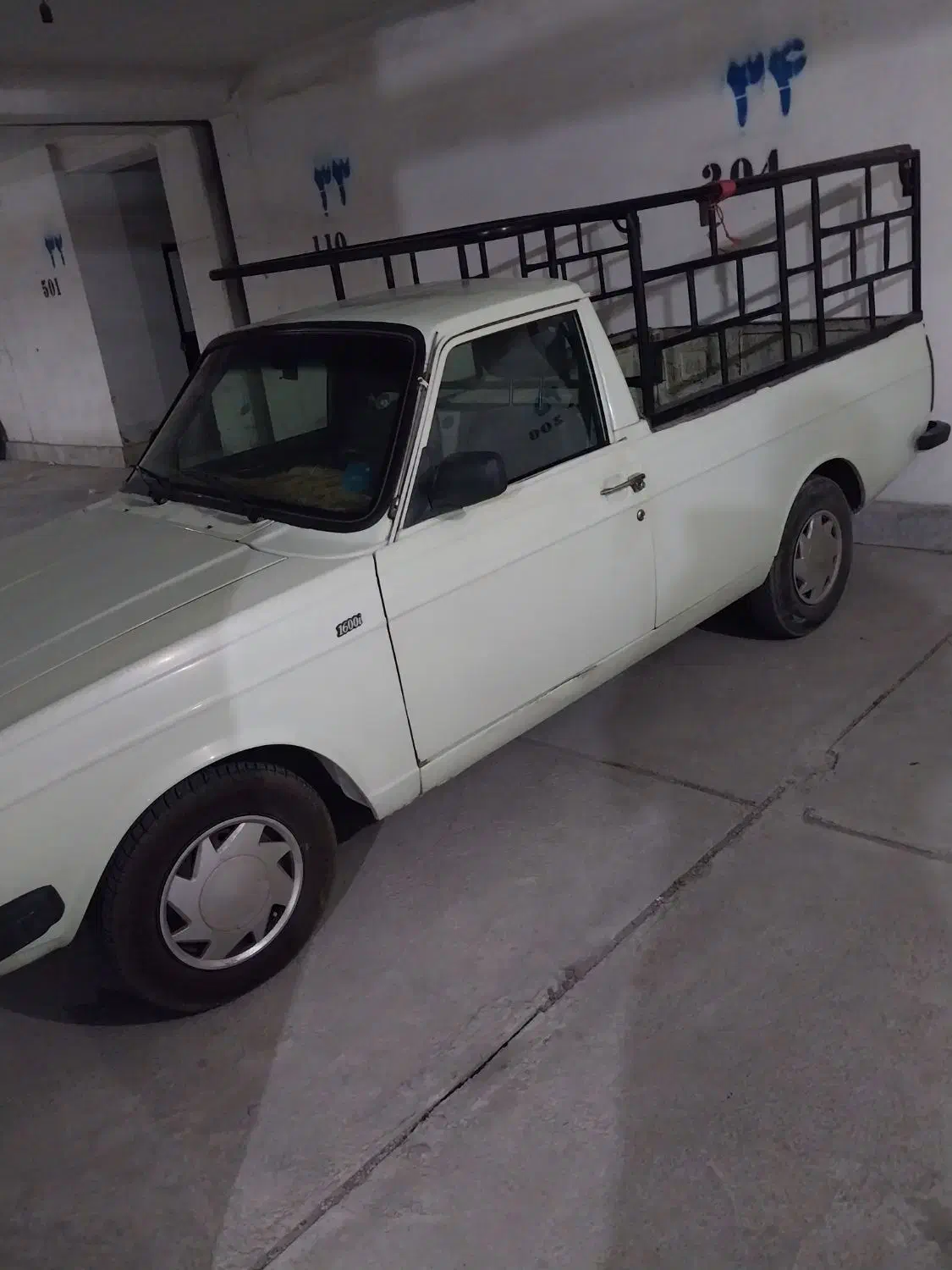 ماشین وانت بارکرایه داخل شهربندرعباس|خدمات حمل و نقل|بندرعباس, |دیوار