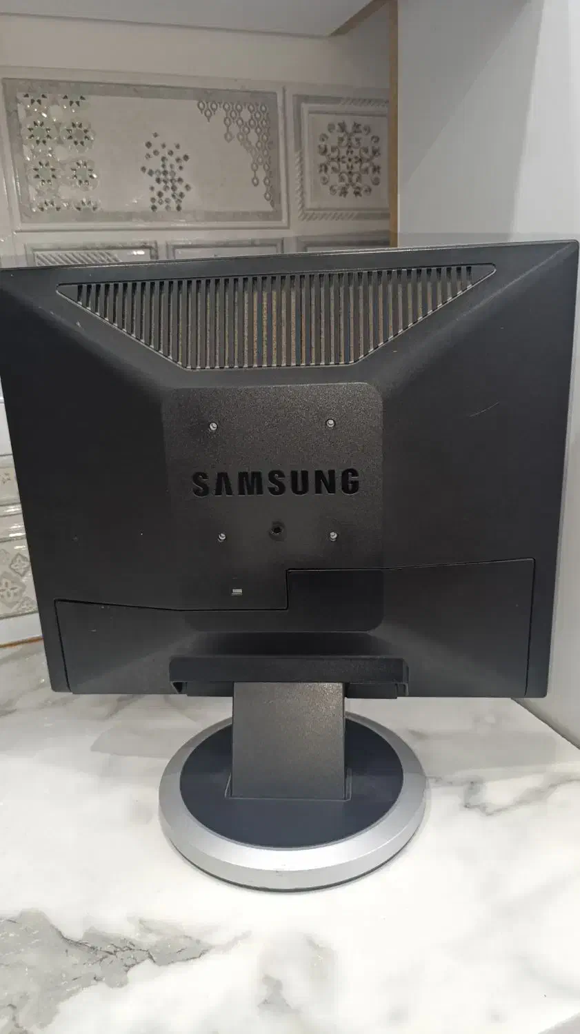 مانیتور سامسونگ در حد|رایانه رومیزی|تبریز, |دیوار