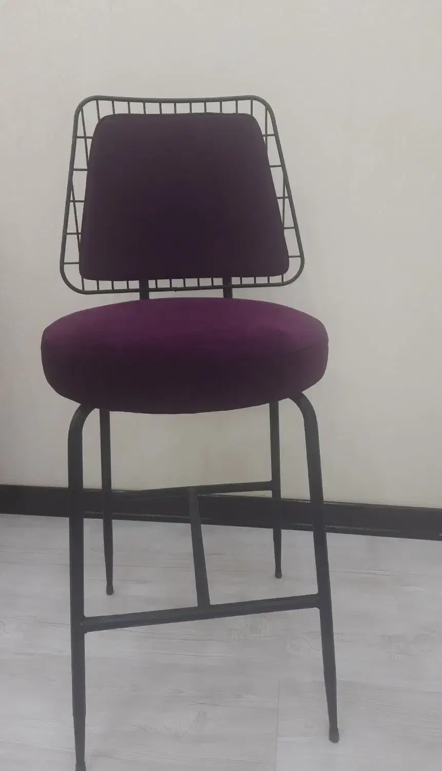 صندلی پایه بلند شیک|صندلی و نیمکت|بوشهر, |دیوار