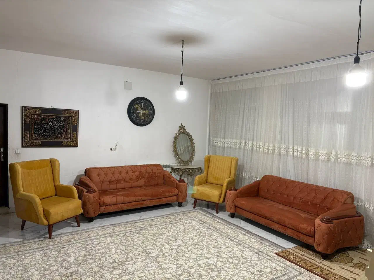 دو سرویس مبل در حد اک اک مناسب جهیزیه|مبلمان خانگی و میز عسلی|کرمانشاه, |دیوار