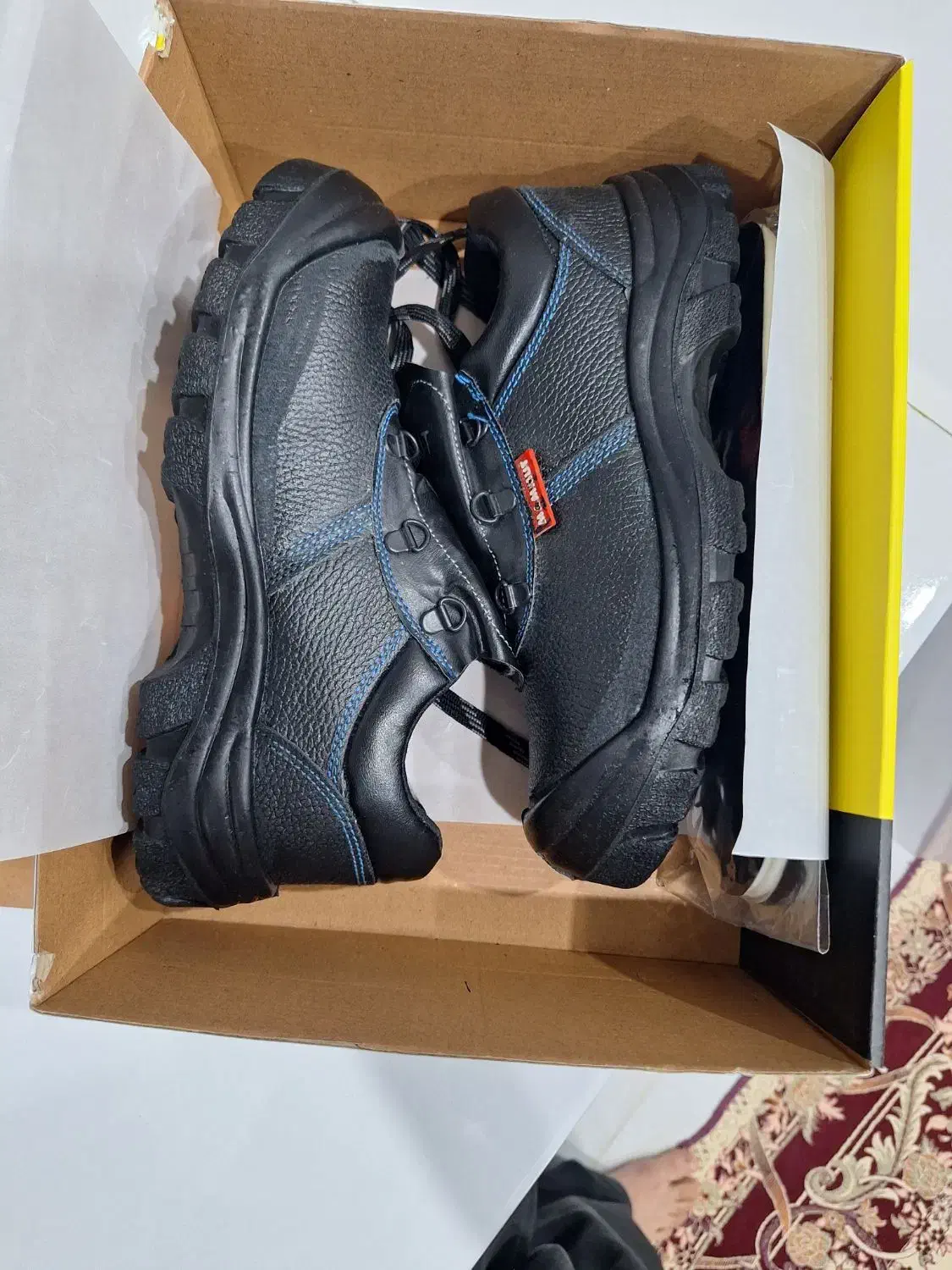 کفش ایمنی|کیف، کفش، کمربند|ایلام, |دیوار