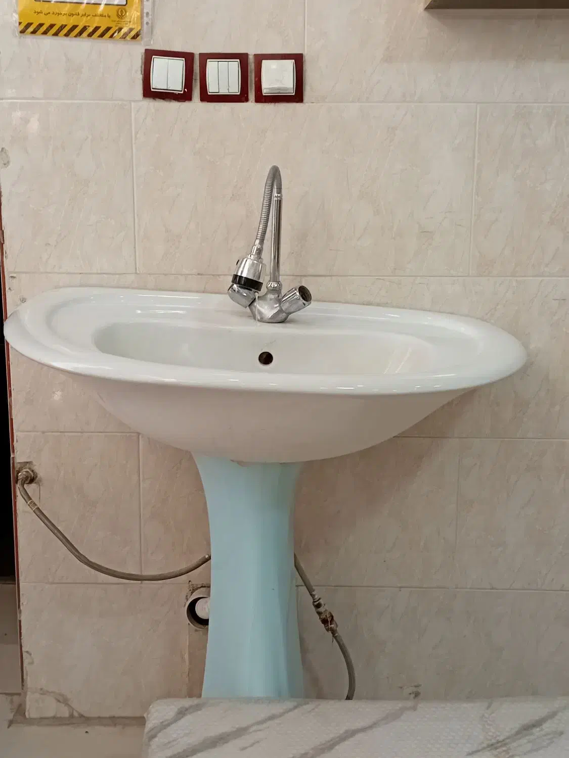 فروش روشویی|لوازم سرویس بهداشتی|مرودشت, پشت سایپا|دیوار