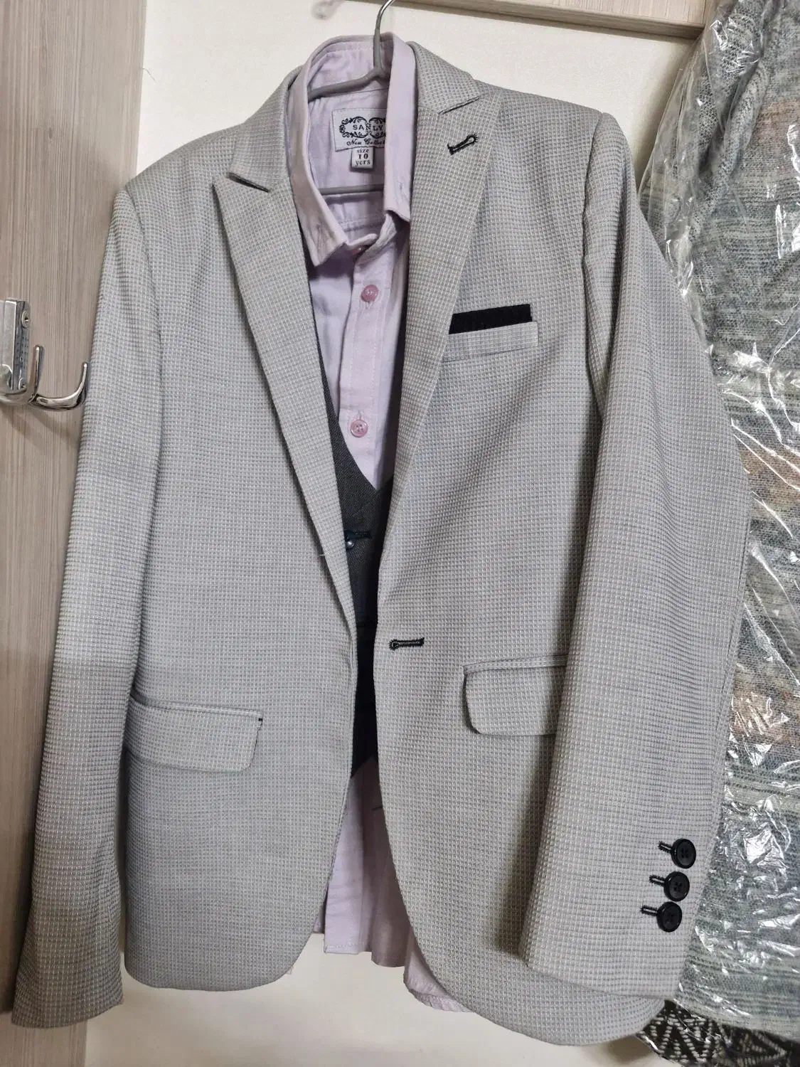 لباس پسرانه|لباس|قم, زنبیل آباد|دیوار