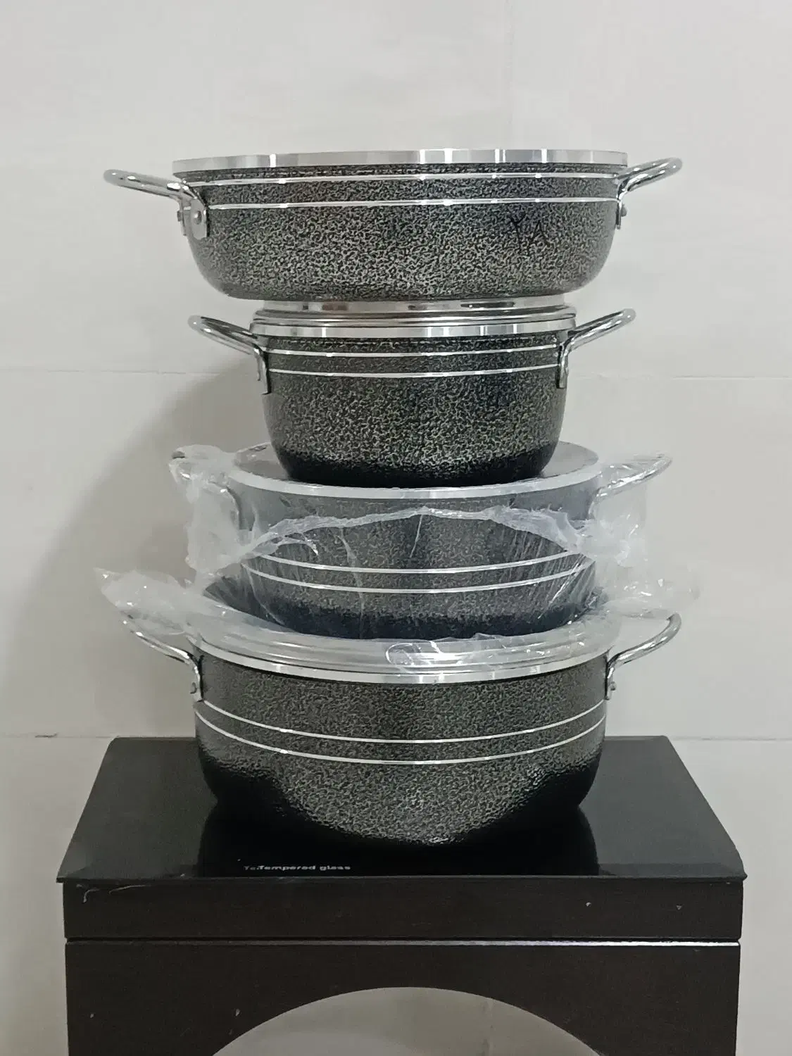 قابلمه سایز بزرگ و سرویس قابلمه.|ظروف پختوپز|قروه, |دیوار