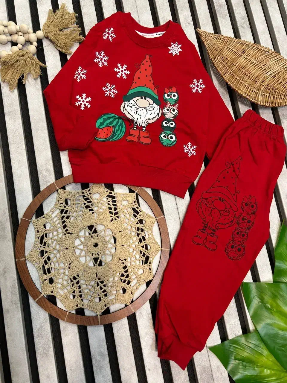 پوشاک بچگانه تک فروشی|لباس|رشت, منظریه|دیوار