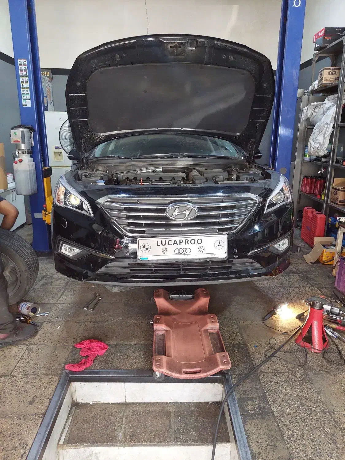 تعمیرگاه و فروشگاه لوازم یدکی هیوندا و کیا kia|خدمات موتور و ماشین|تهران, اقدسیه|دیوار