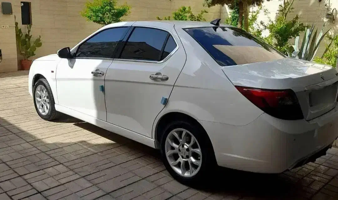 دناپلاس اتومات آپشنال معاوضه با207ارتقاءیافته دنده|خودرو سواری و وانت|کرمان, |دیوار