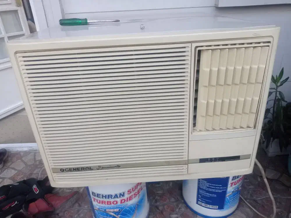 کولر گازی پنجره ایی|کولر گازی و فنکوئل|خرمآباد, |دیوار