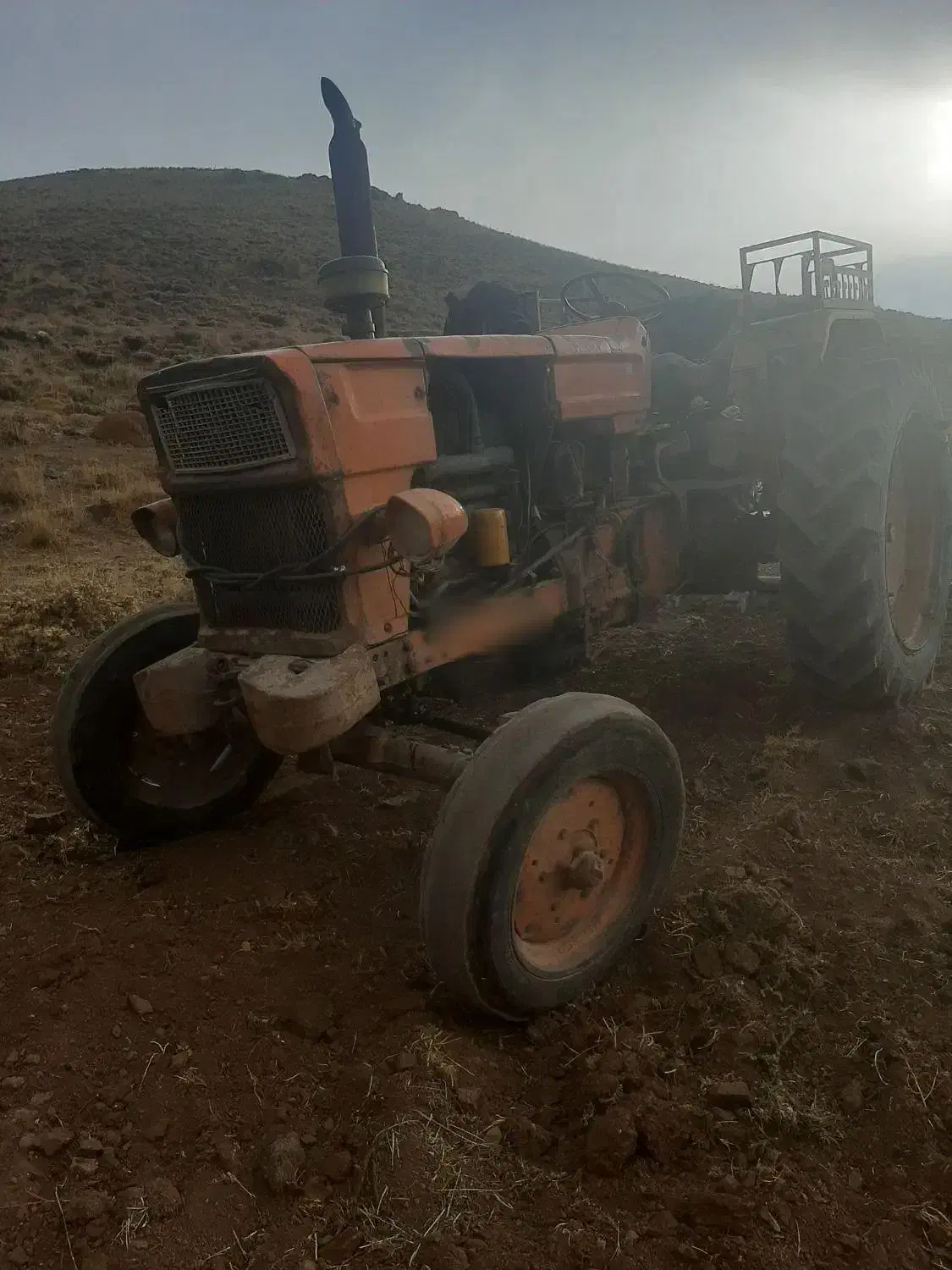 تراکتور رومانی مدل ۶۳جک قدیم|خودرو سنگین|باغ حلی, |دیوار