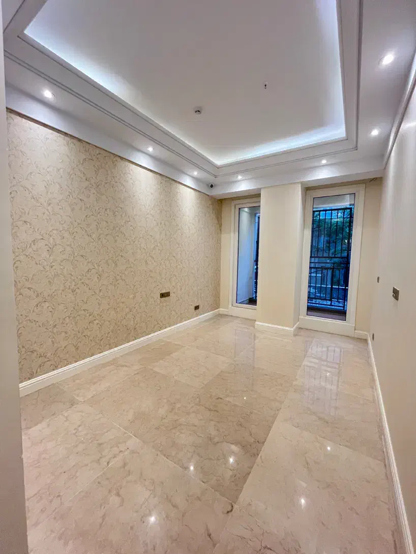 220متر/ تاپ لوکیشن بلوار/ برند سعادت آباد