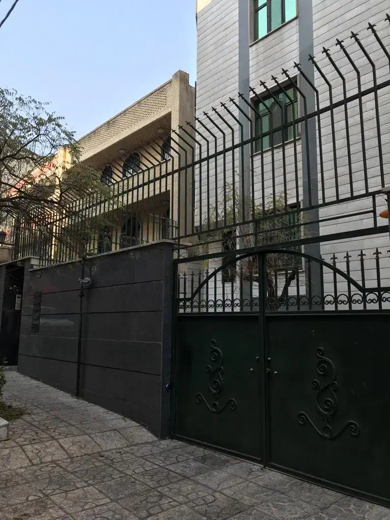 فروش ۲۳۰ متر کلنگی دو کله /جواز پنج طبقه دریان نو|فروش زمین و ملک کلنگی|تهران, دریان‌نو|دیوار