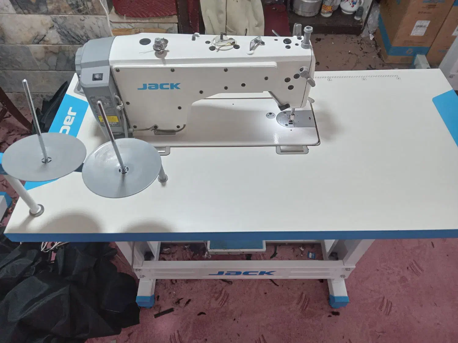 فروش دو عدد چرخ f12|چرخ خیاطی و ریسندگی|کاشان, راوند|دیوار