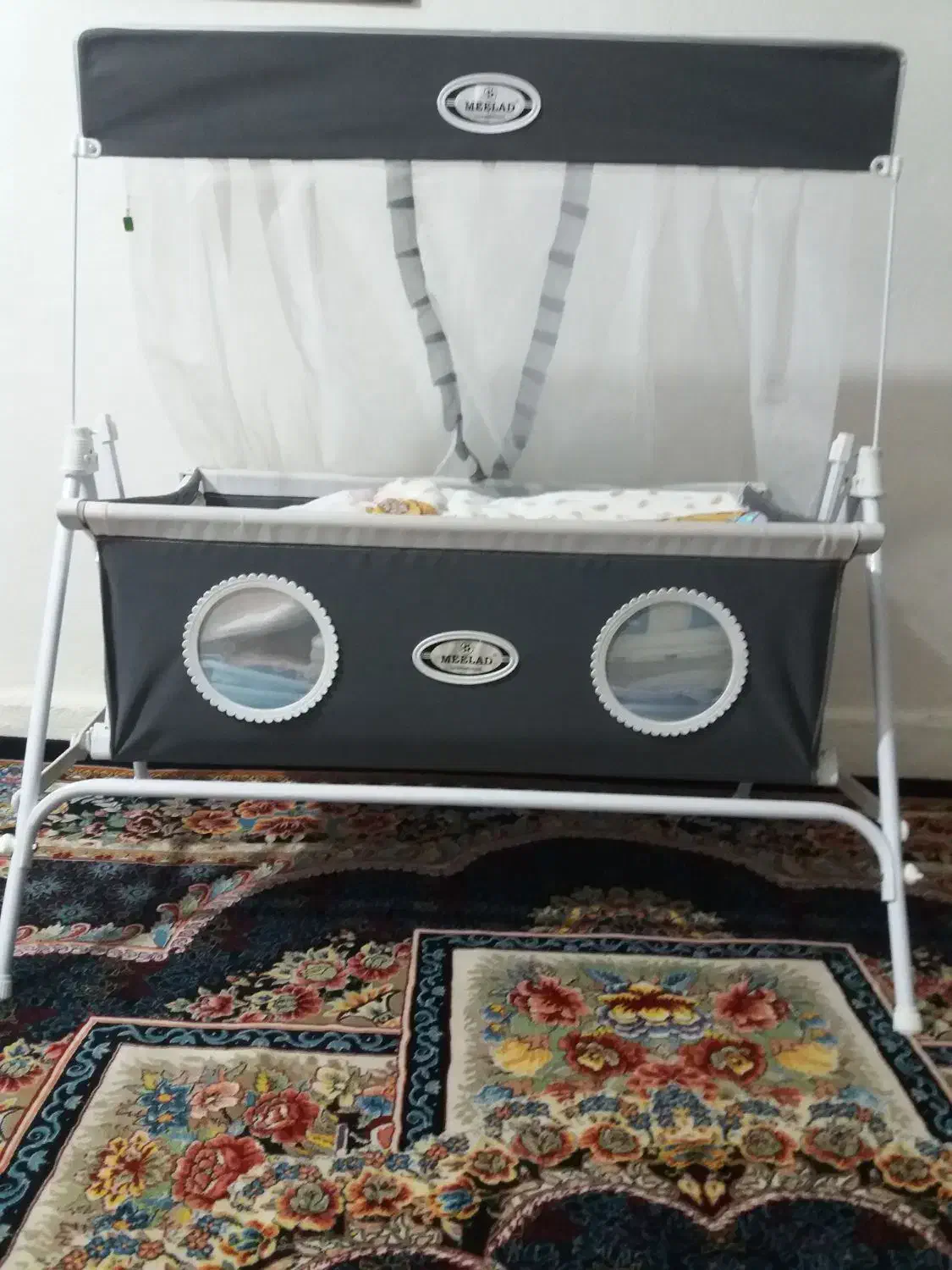 باسلام گهواره مارک میلاد طوسی سفید نو نو گهواره گ|اسباب و اثاث بچه|کرمانشاه, |دیوار