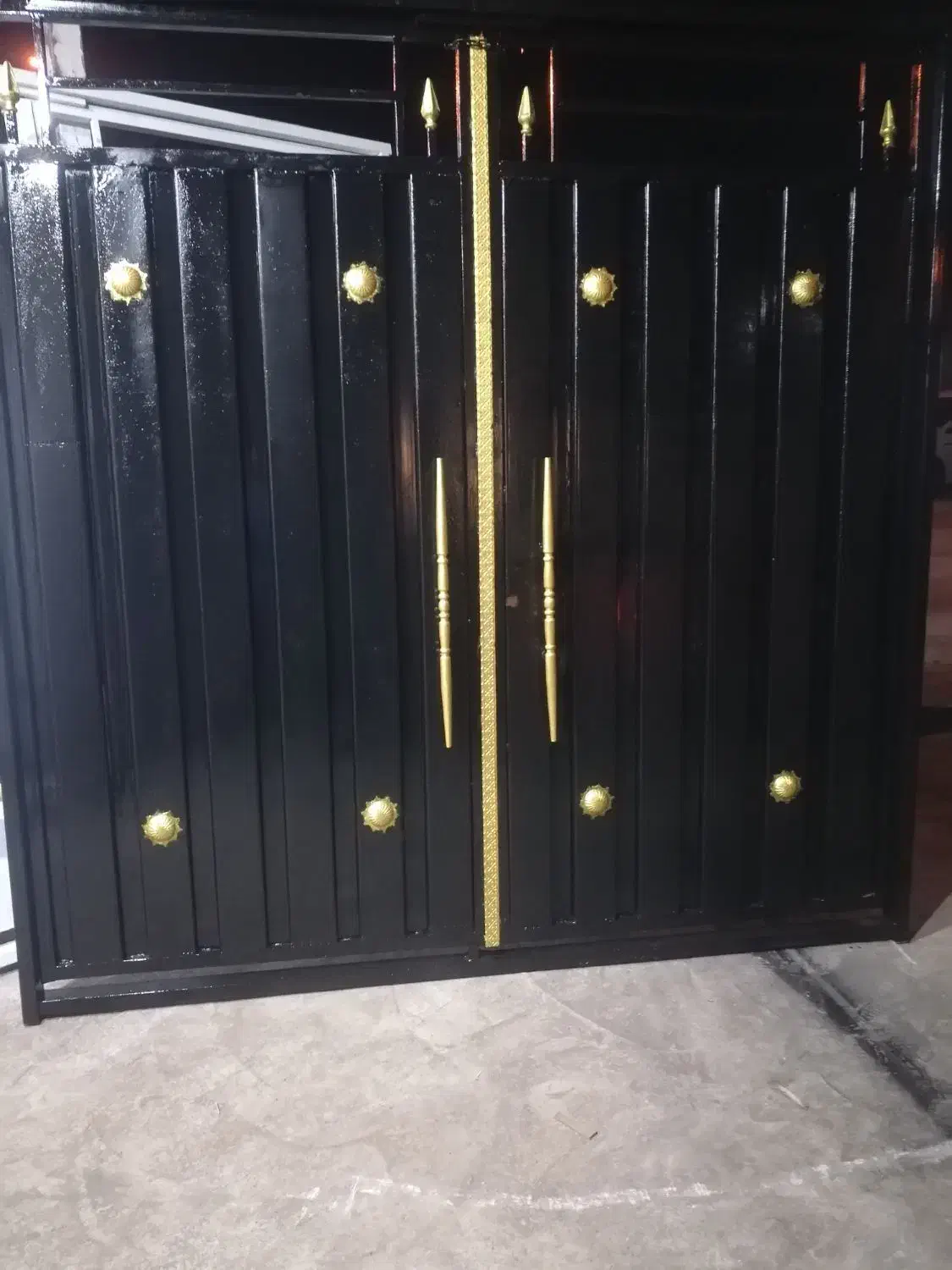 تعویض درب حیاط نو با کهنه با توافق|مصالح و تجهیزات ساختمان|گنبد کاووس, |دیوار