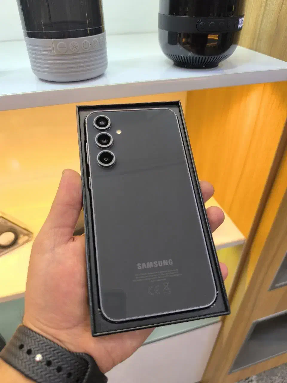 s23fe 256/8|موبایل|یزد, |دیوار