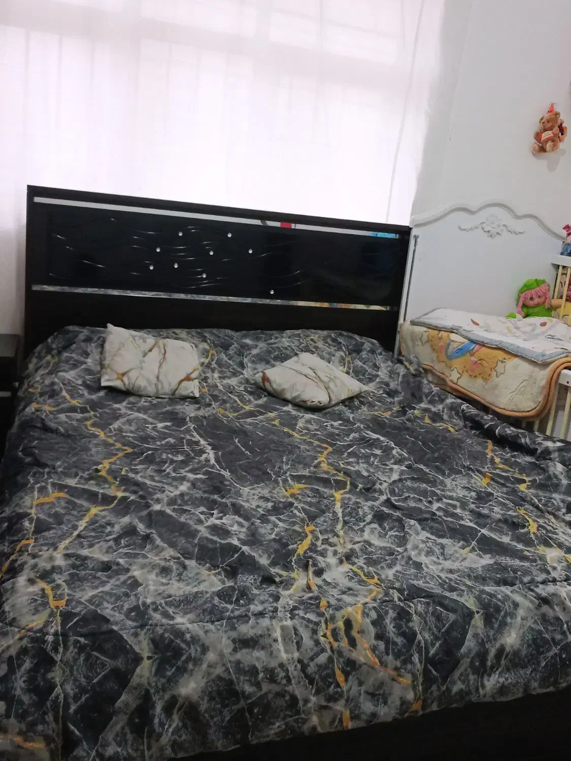 فروشی|تخت و سرویس خواب|بانه, |دیوار