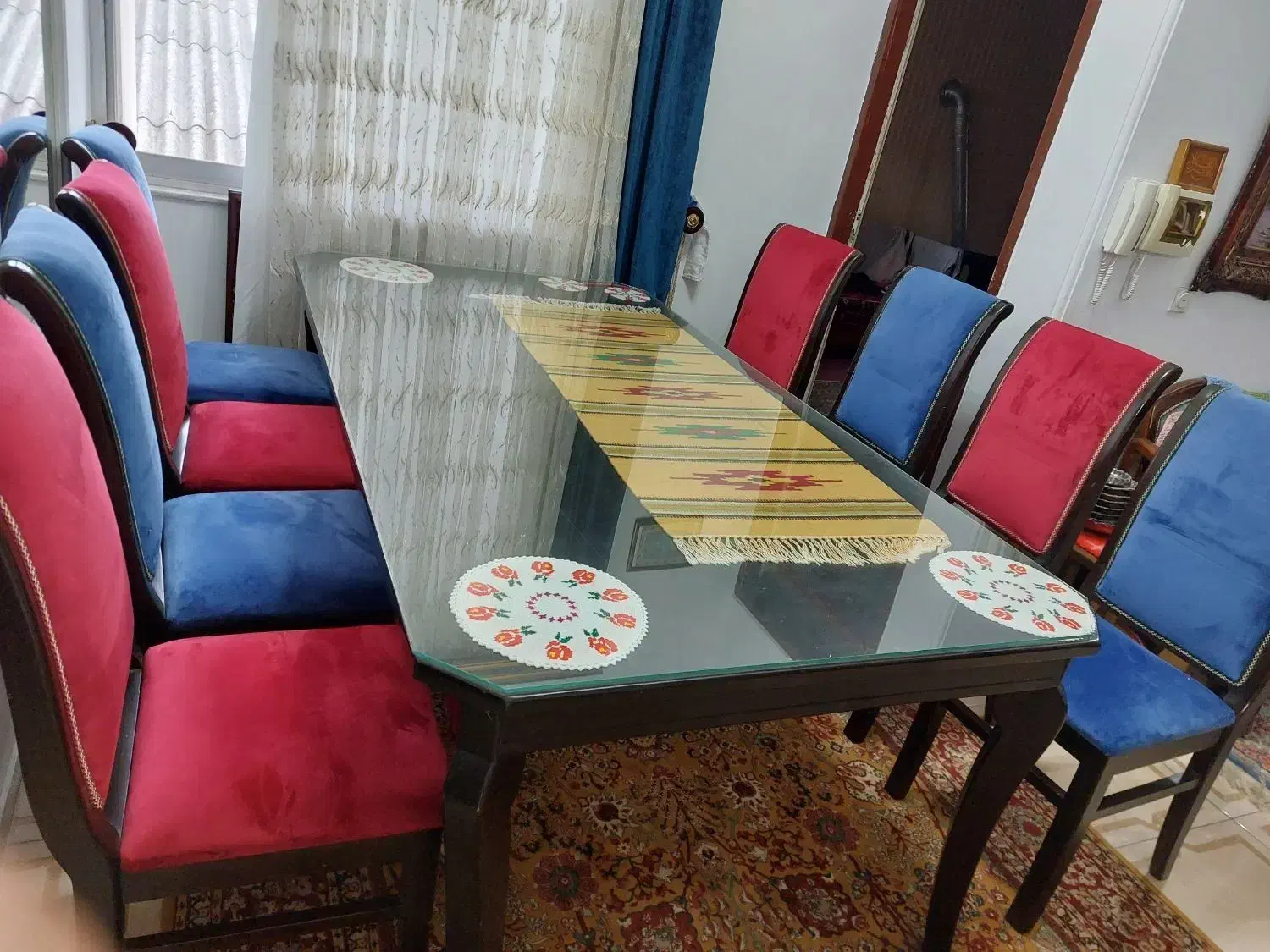 میز ناهار خوری ۸نفره در حد نو با روکش پارچه خارجی|میز و صندلی غذاخوری|تنکابن, |دیوار